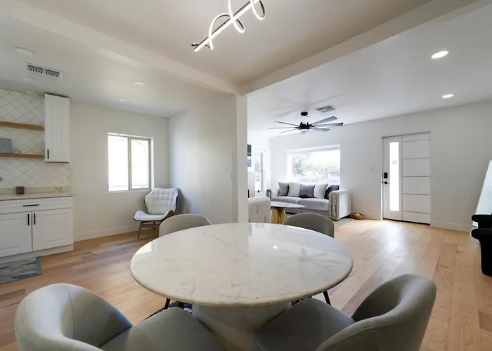 Pet-friendly Retreat: Main House + Casita! * Phoenix